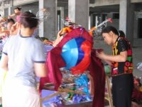 lantern-safari-2005-the-picture-of-production-process-in-china-zigong-the process of paperhanging 3